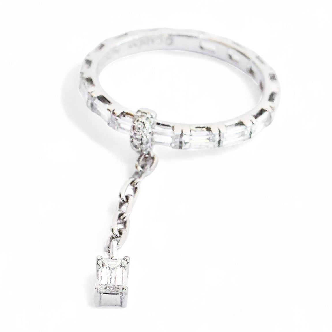 Twilight Drop Single Baguette Diamond Ring