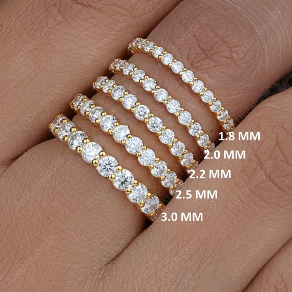 Round Cut Individual Prong Diamond Eternity Ring