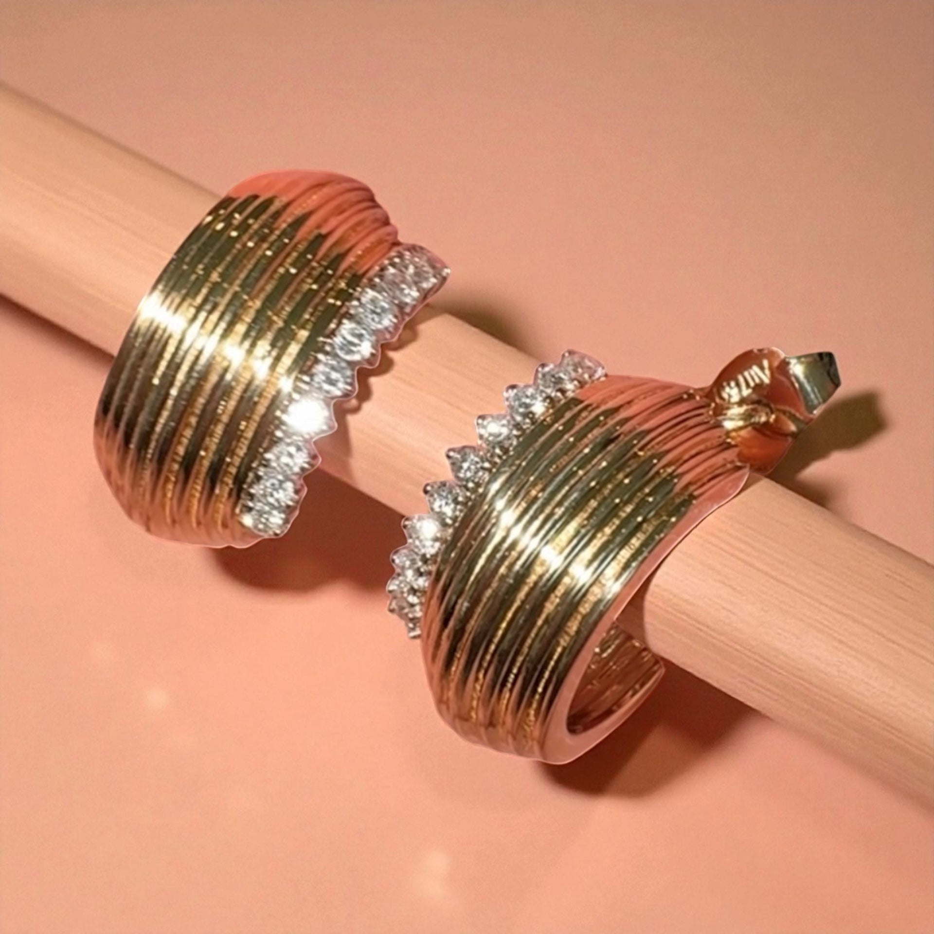 Lumire Hoop Earrings 18K Gold