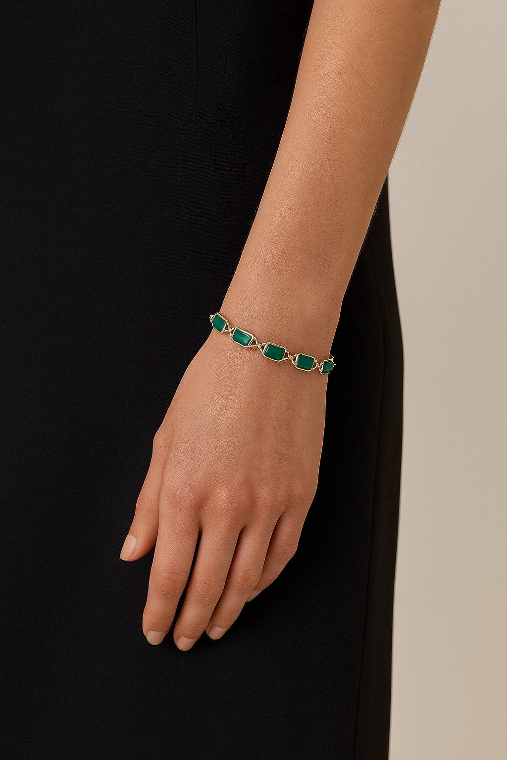 14K Natural Octagon Emerald Antique Bezel Set Link Chain Bracelet